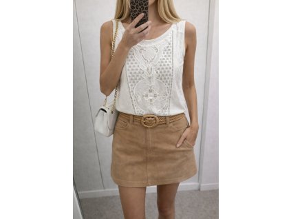 741DDA0B 4245 4D8F 974B 0AAC1B58BF32