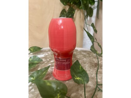 Avon Kuličkový dámský deodorant antiperspirant Soft Musk Delice Velvet Berries 50 ml