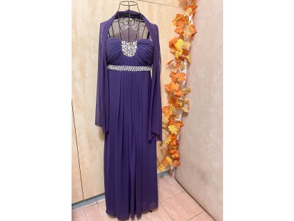 Dlouhé tmavě fialové zdobené společenské šaty s šátkem Lautinel