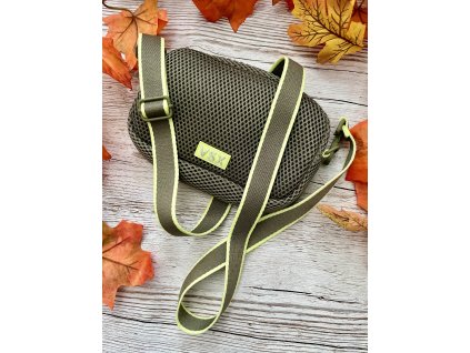 Khaki crossbody kabelka Victoria’s Secret