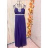 Dlouhé tmavě fialové zdobené společenské šaty s šátkem Lautinel