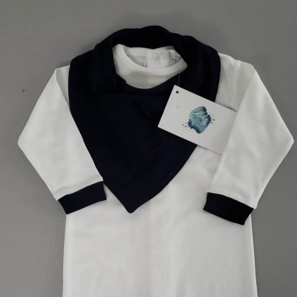 Overal s bryndáčkem Lily is sailing