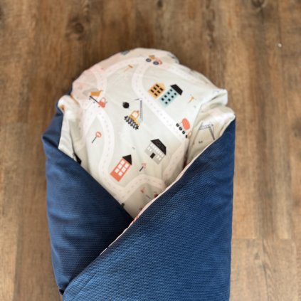 Péřová zavinovačka - Malý stavitel navy