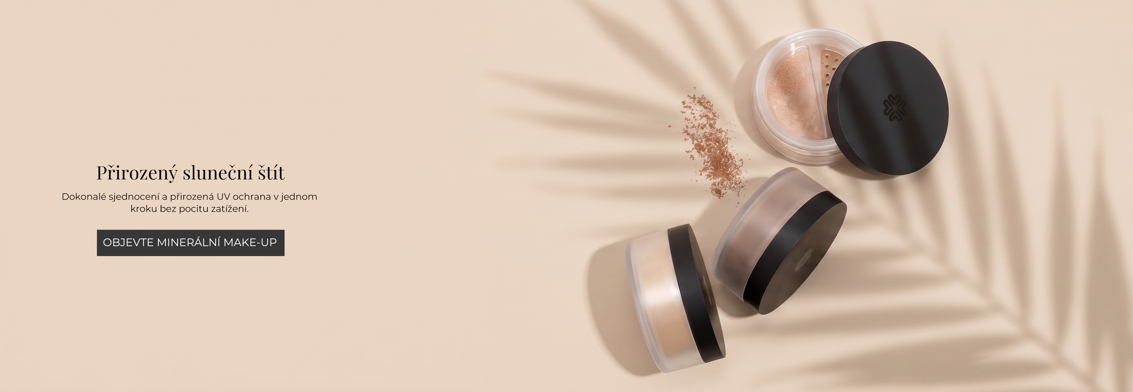 Minerální make-up Lily Lolo poskytuje dokonalé sjednocení a přirozená UV ochrana v jednom kroku bez pocitu zatížení.