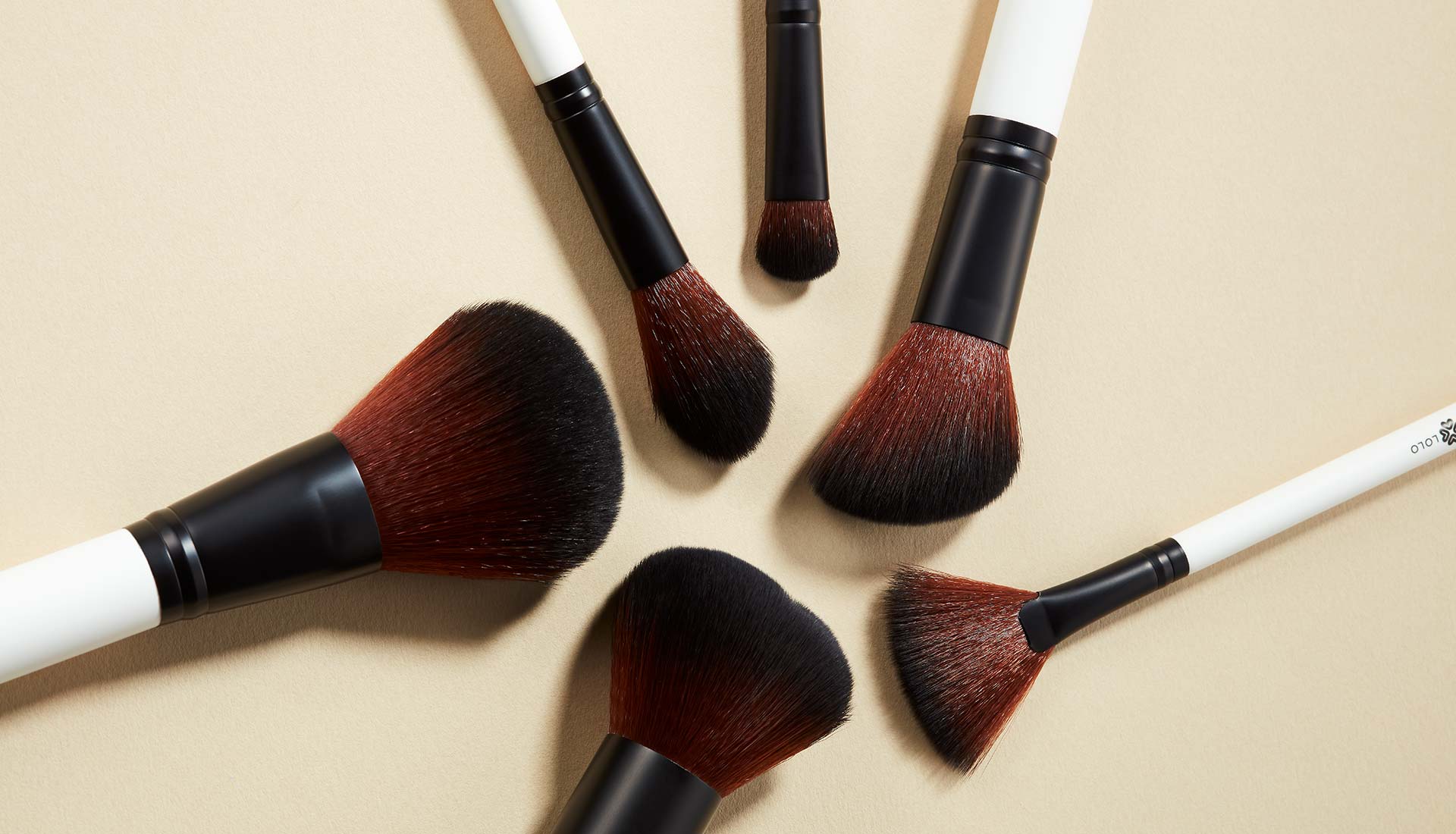 Jak cistit stetce na makeup