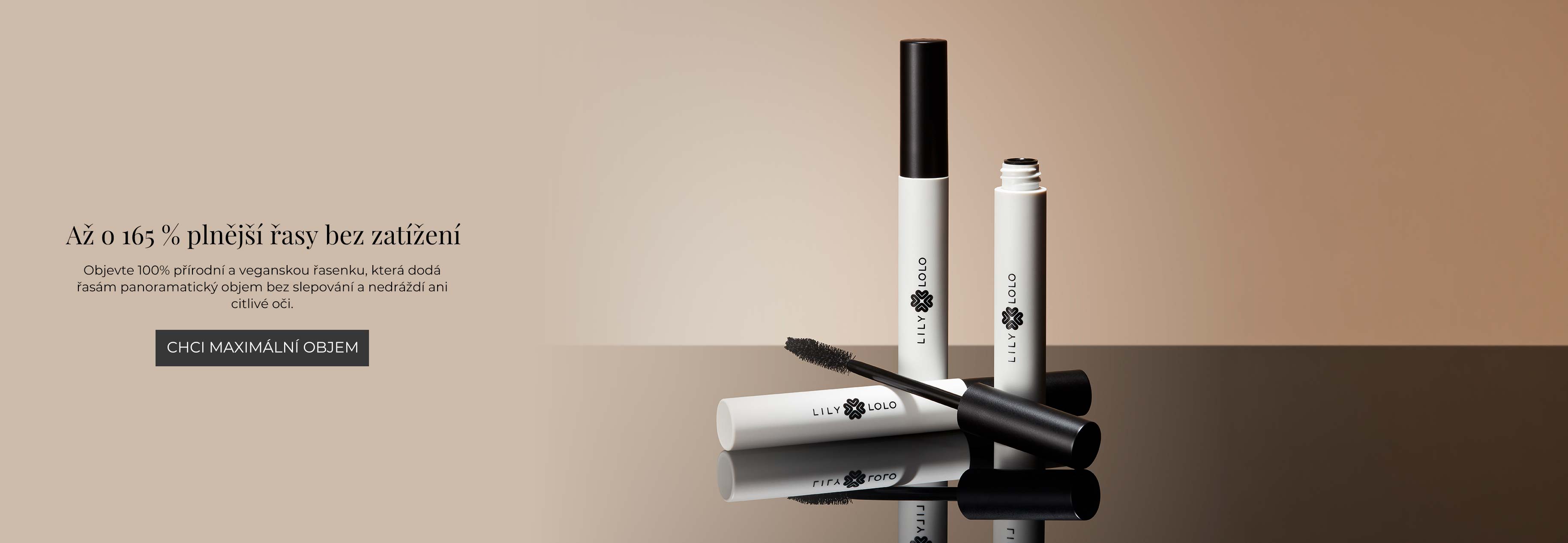 Objevte 100% přírodní a veganskou řasenku Volume Naturale od Lily Lolo, která dodá řasám panoramatický objem bez slepování a nedráždí ani citlivé oči.