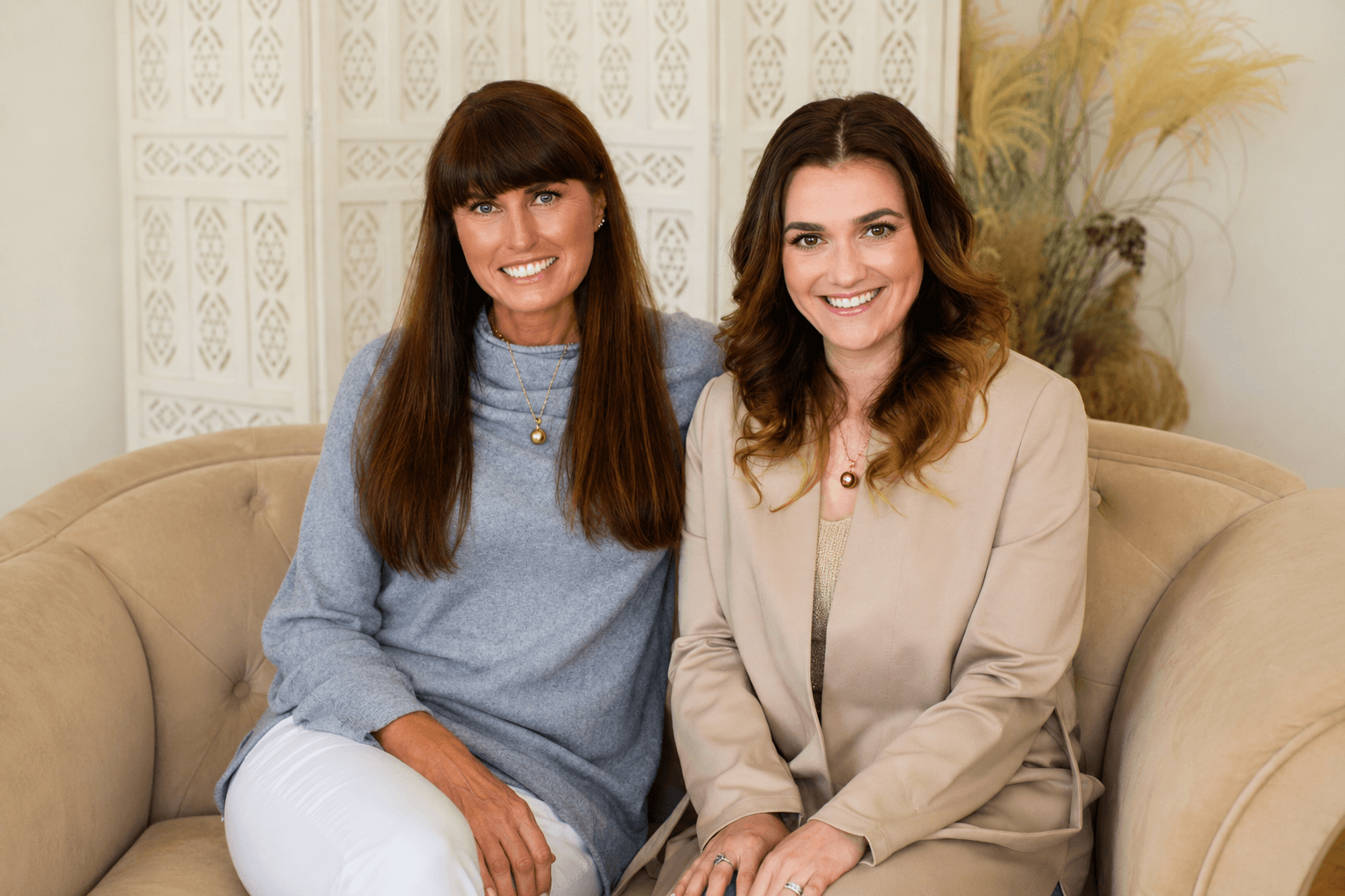Iva Dolečková a Magda Perničková, LIMees
