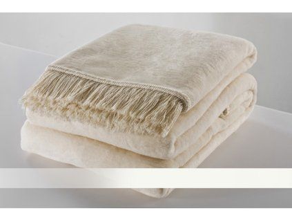 smetanova hebka deka s trasnemi