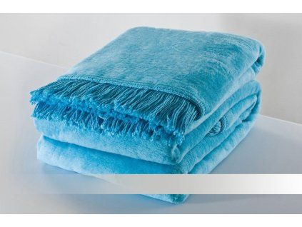 tyrkysova deka s trasnemi