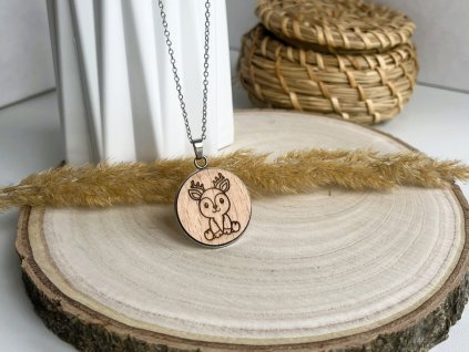 dřevěný náhrdelník sob