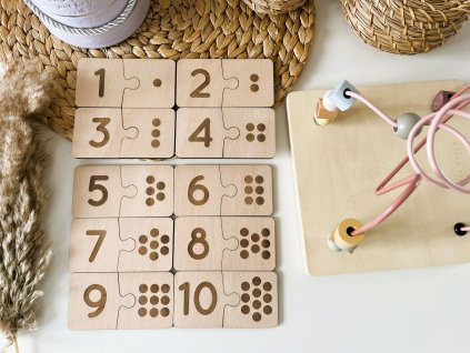 Dřevěné puzzle s čísly