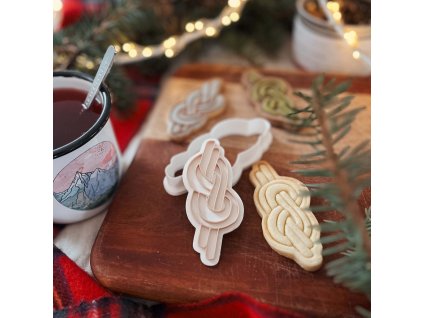 9 Perníčky vykrajovátka naperníčky cukroví sušenky tvořítka razítka vánoce vánoční