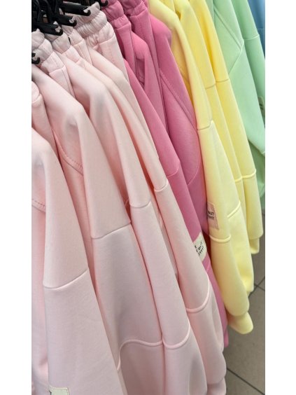 952ad939 c065 4e82 af40 67f7e4b62810