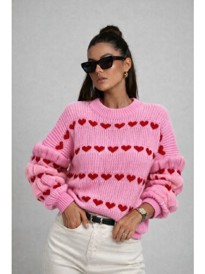 Pletený svetr se srdíčky