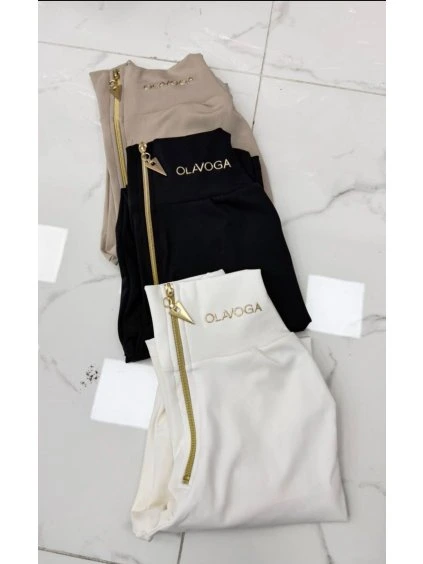 49bb41de 4407 45d4 8200 98d36a838b5b