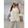 Elegantní oversize tričko s krajkovým detailem