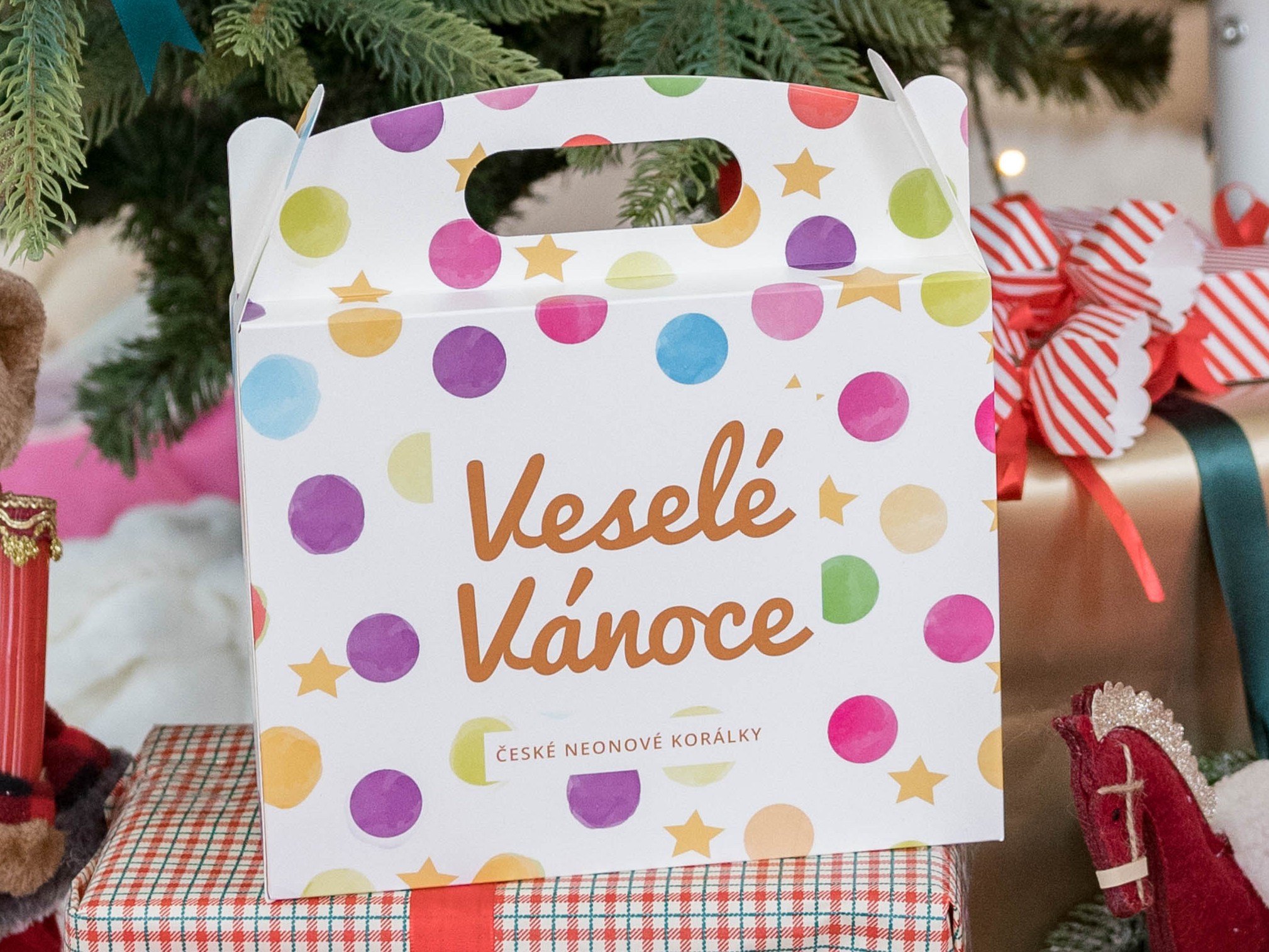 VÁNOČNÍ KORÁLKOVÝ BOX