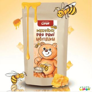 Něco sladkého pro tu nejlepší paní učitelku! 🍯 Naši medoví čajoví medvídci jsou originální dobrotou, která zahřeje u srdce...