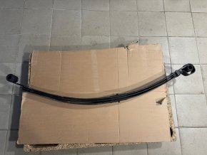 LISTOVÉ PERO MERCEDES 809-814 VARIO 612-818 PŘEDNÍ PRAVÉ ZESÍLENÉ