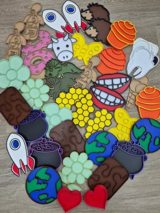 Vaše krásné objednávky 🤍 Moc děkujeme 🤍 že Víte, že pro školy, školky, kroužky nabízíme speciální slevu? Máte zájem?...