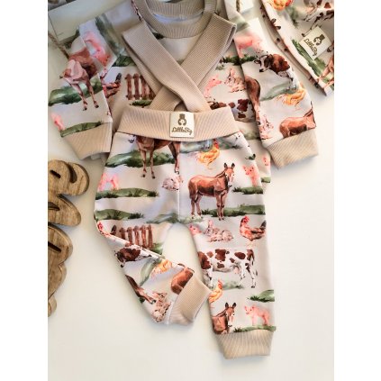 Tepláky s traky Farma