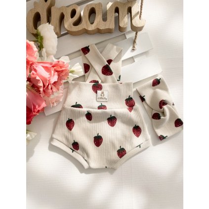 Žebrované kraťasy s traky "Jahůdky"