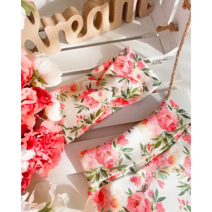 Čelenka z žebrovaného úpletu "Květy"