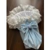 Luxusná zavinovačka Little Fantasy modro biela  s čipkou a s perličkami