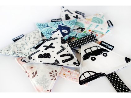 Šustící muchláček Triangle