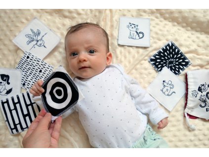 Látkové stimulační kartičky s pohádkou