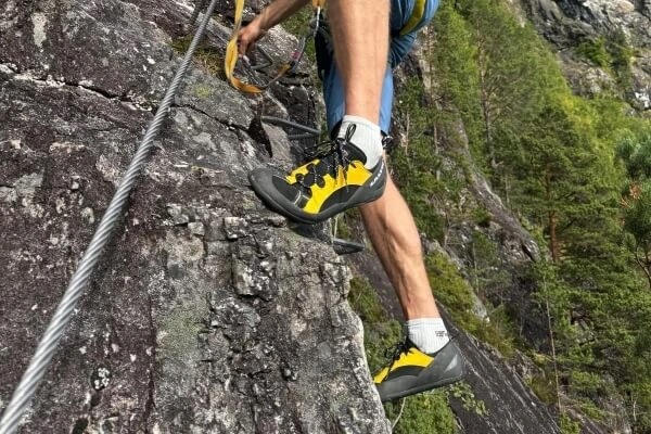 Barefoot lezečky - lezecké topánky Saltic Eliot