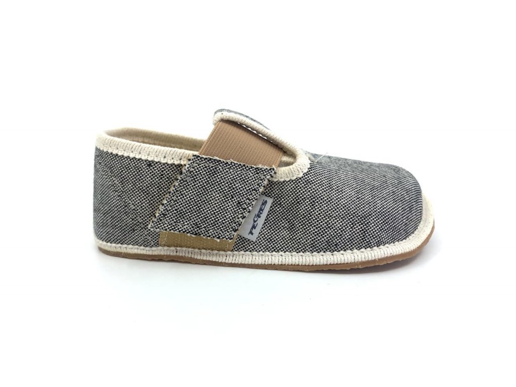 papuče Pegres BF01U čierna 29 EUR