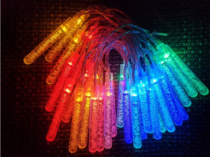 LED 30 retaz s cenculmi, multicolor IP44