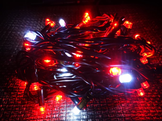 Retaz 60 LED, FLASH cervena IP44
