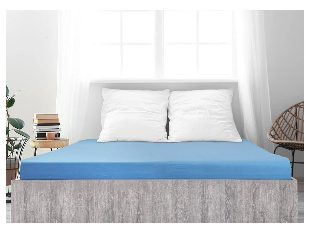 Světle modré jersey prostěradlo z mako bavlny LUXORA 180 x 200 cm pro pohodlný spánek