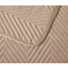 Světle hnědý sametový přehoz na postel se vzorem ARROW VELVET (Dimenzije 200 x 220 cm)