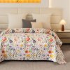 Moderní přehoz na dvoulůžko WILDFLOWERS barevný