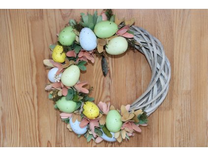 Velikonoční věnec o průměru 28 cm