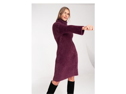 Svetrové šaty s rolákom