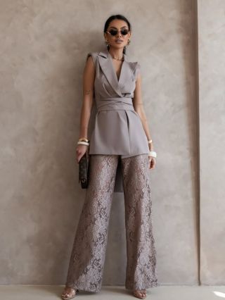 ❤️❤️❤️ Bestseller🌹🌹🌹 https://www.lmode.sk/komplet-aura/ #lmode #cipka #cipkovanykomplet #cipkovanenohavice #bezovykomplet