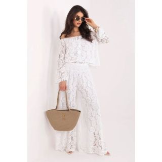 Shop here ⤵️💕 https://www.lmode.sk/nohavice-z-cipky-italy-moda/ 👁️👄🌺🏖️🌞🍾🍷🍸 #lmode #cipkovanykomplet #cipka #ciernenohavice...