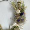 jarní věnec přírodní bílomodrý