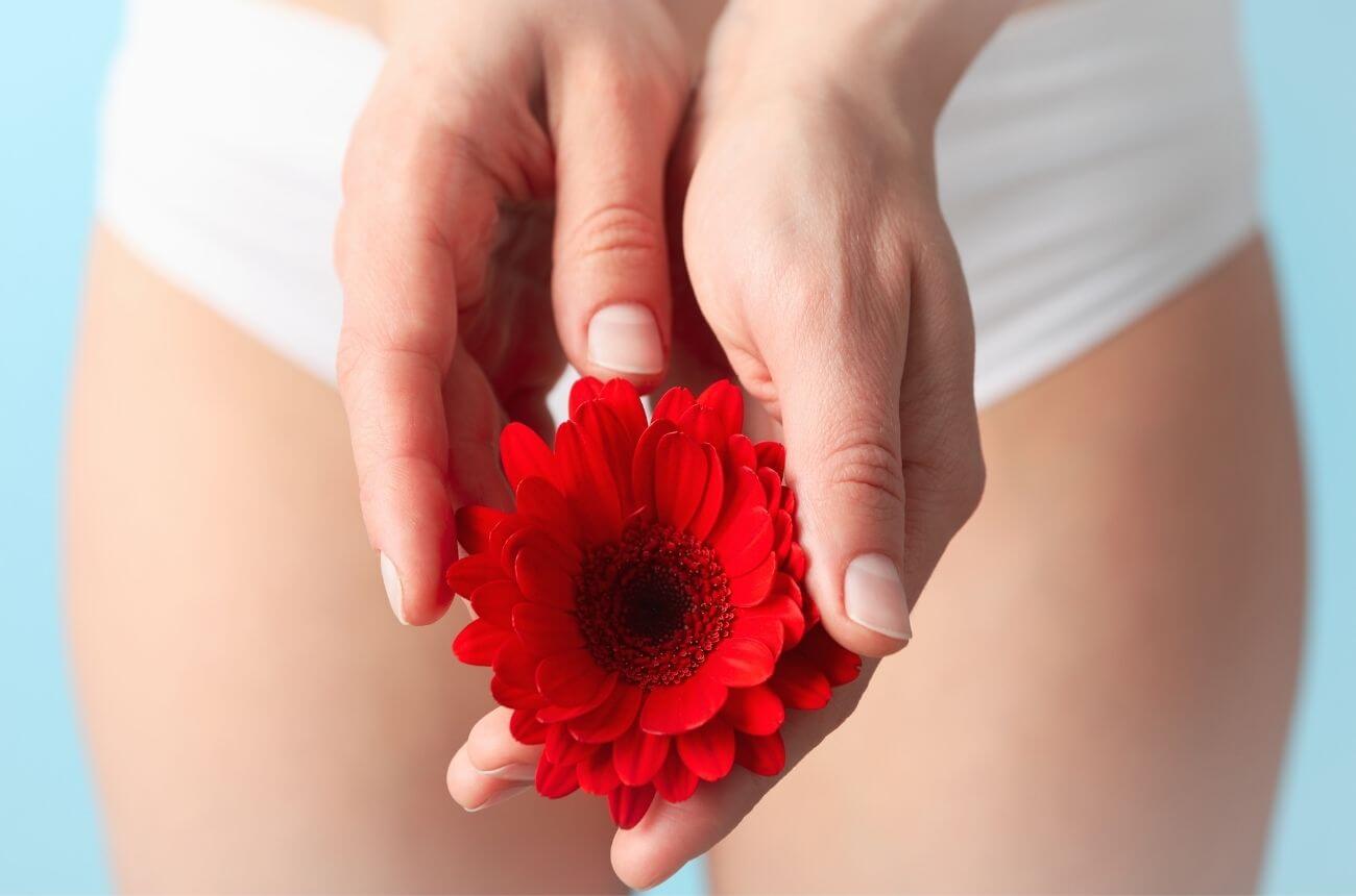 Mykózy a záněty – nejčastější letní intimní problémy žen. Jak si jimi nezkazit léto?