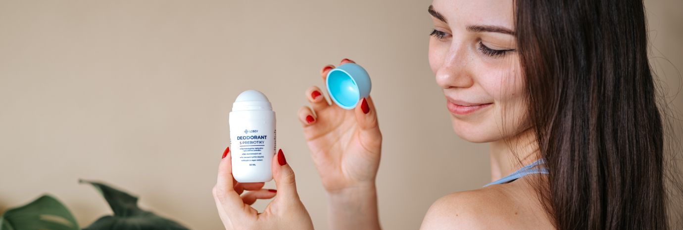 Deodorant vs. antiperspirant