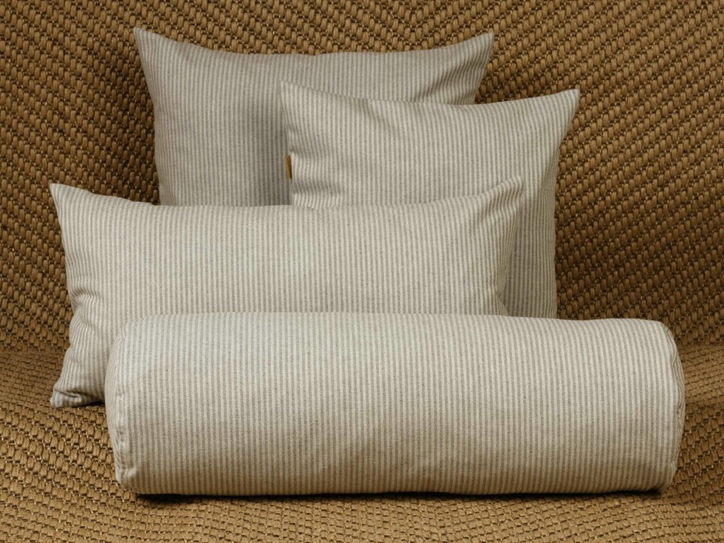 Obliečka na vankúš - Šedý prúžok