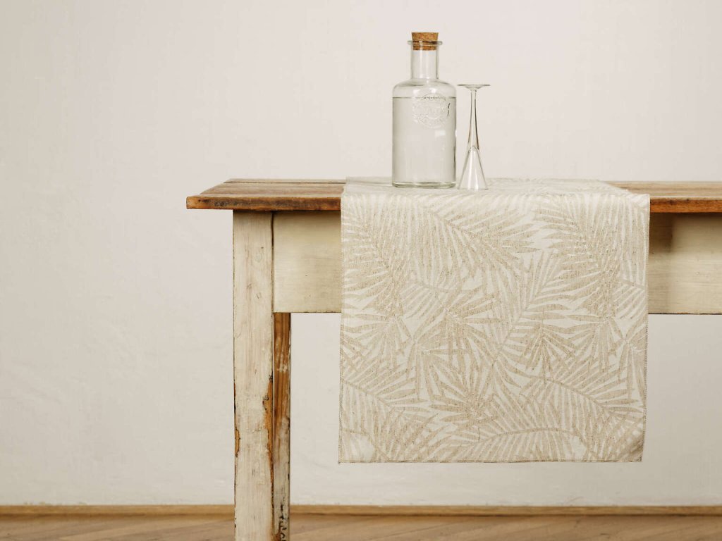 Behúň na stôl - Papraď