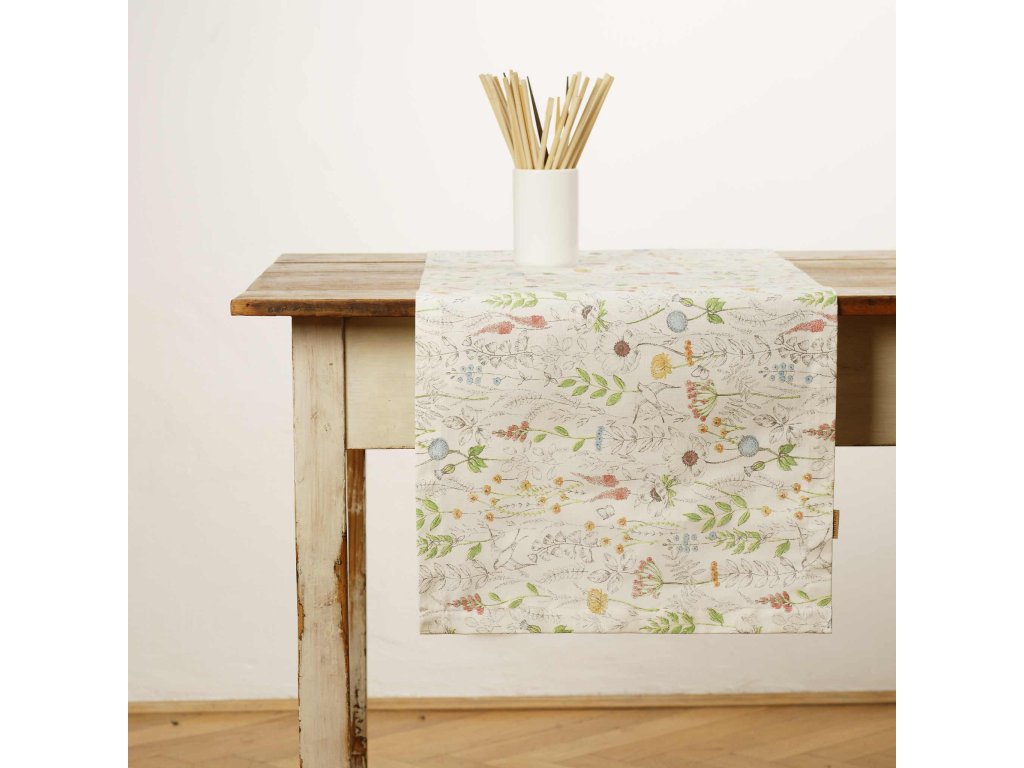 Behúň na stôl - Lúčne kvety III