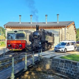 🚂 LOCOMOTIF STÁNEK 2026 📅 11.–12. 4. – Dresdner Dampfloktreffen, Drážďany, DE 🇩🇪 📅 16. 5. – Autobusový den PID, Praha -...