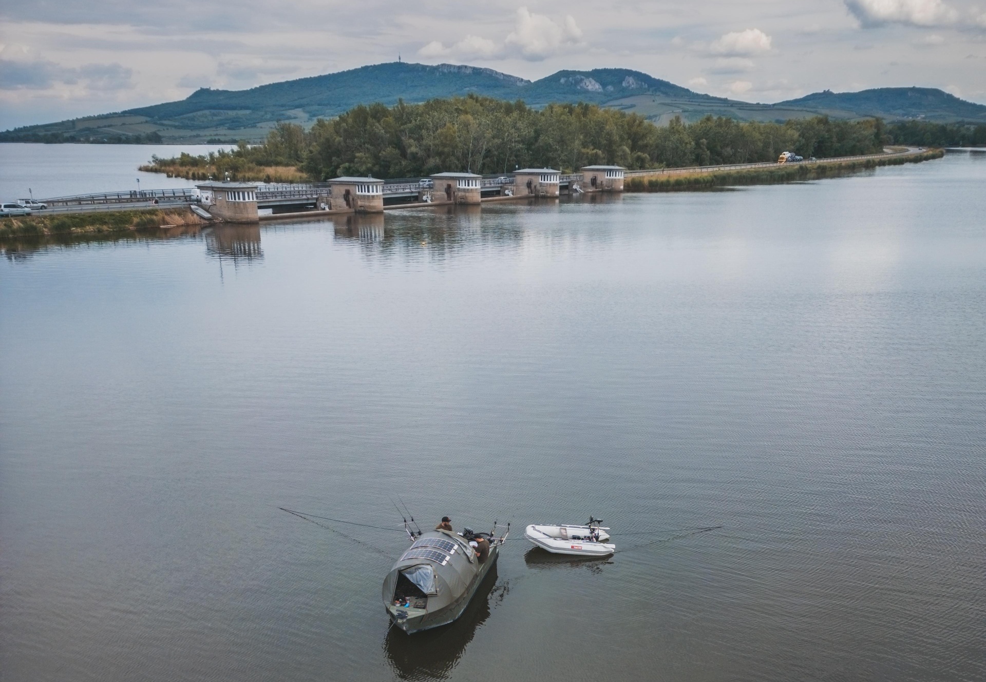 FAQ - nejčastější dotazy k pronájmu rybářských lodí