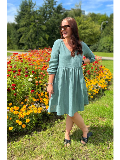 Mušelínové šaty mint